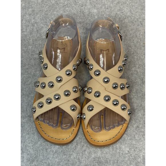 Marc Fisher Prancer - Studded LEATHER Tan/Nude Flat Sandals - Size 6 - Picture 1 of 7